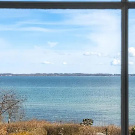 Beautiful In With House Sea View Holiday home *